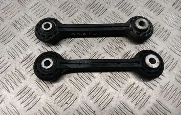 Audi A4 S4 B9 8W Front anti-roll bar/stabilizer link 8K0411317D