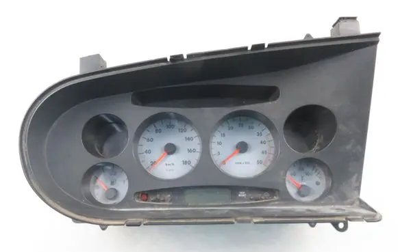 Speedometer (instrument cluster)
