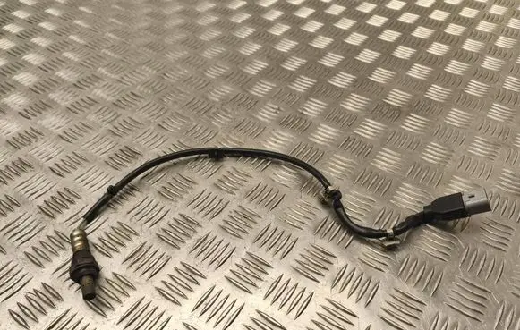Hyundai Tucson JM Lambda probe sensor 3921037523
