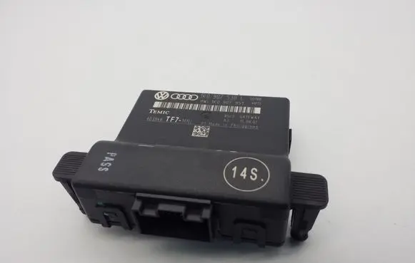 Skoda Octavia Mk2 (1Z) Gateway control module 1K0907530L 1K0907951 403948