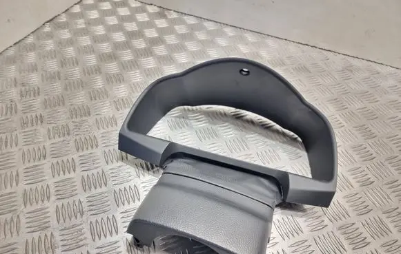Dashboard trim