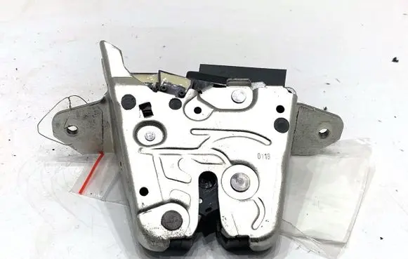 Mercedes-Benz GLE (W166 - C292) Tailgate exterior lock 