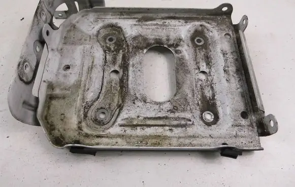 Opel Agila A Battery tray 