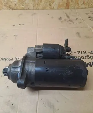 Volkswagen Golf IV Starter motor 1005821744