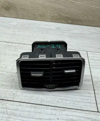 Audi A6 Allroad C6 Rear air vent grill 4F0819203