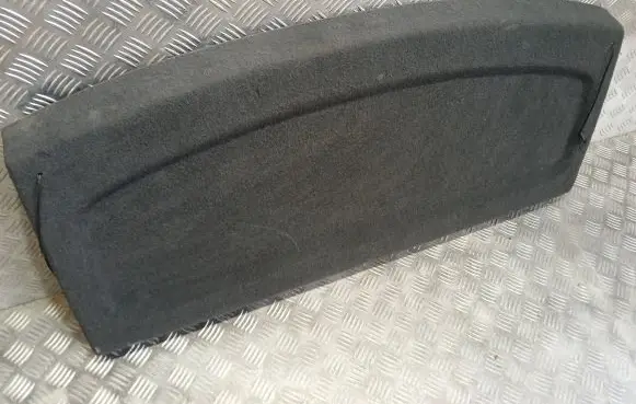 Volkswagen Golf VI Parcel shelf