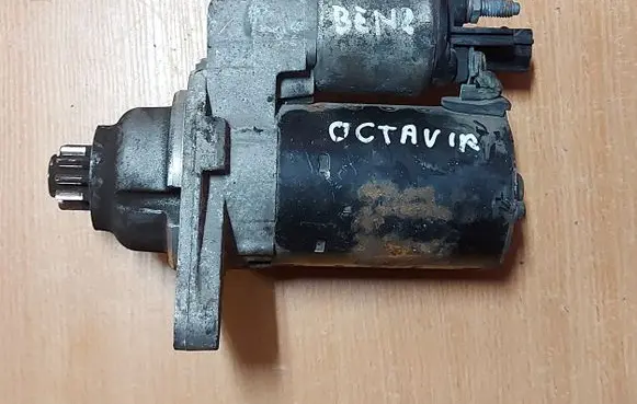Skoda Octavia Mk2 (1Z) Starter motor