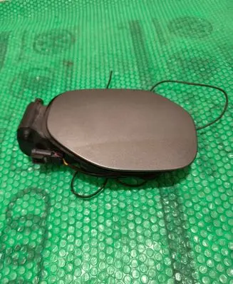 Chevrolet Volt II Electric car charge socket cover 84127901