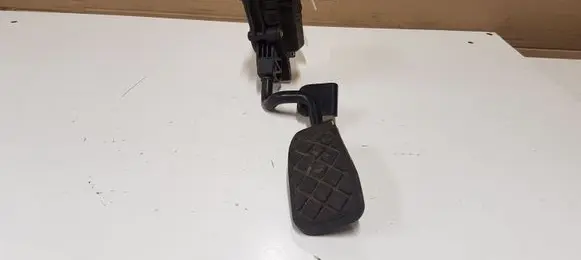 Audi A6 S6 C6 4F Accelerator throttle pedal 4F2721523 6PV00898402