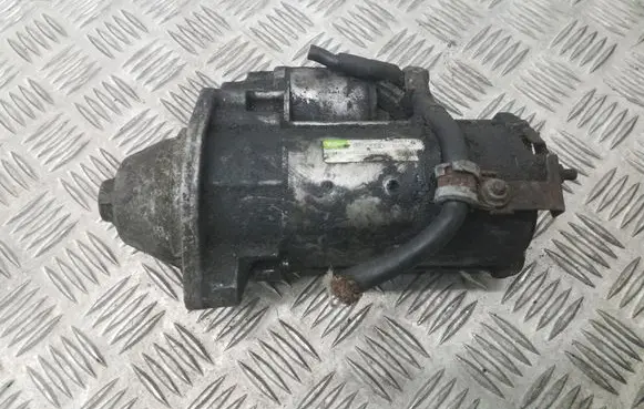 Audi A4 S4 B6 8E 8H Starter motor 06891102 D7R33