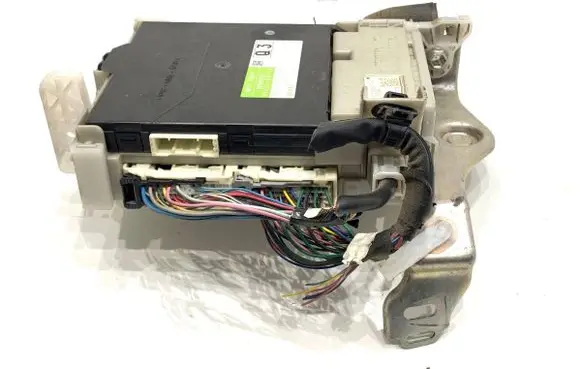 Toyota Yaris Other control units/modules 892210D110