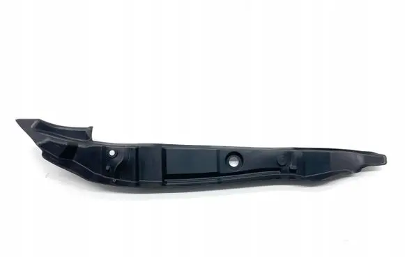 Audi Q5 SQ5 Fender end trim 8R0821111C