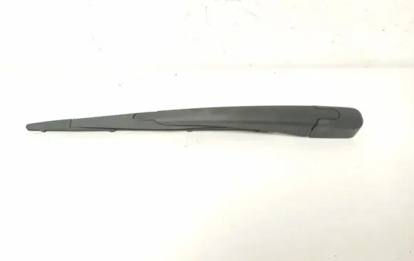 KIA Sportage Rear wiper blade arm 988111H000