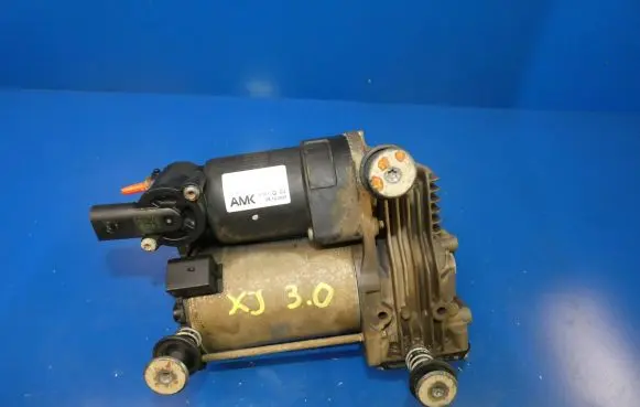 Jaguar XJ X351 Air suspension compressor/pump 8121003413 09122010 A1267Q03