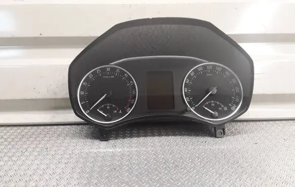 Skoda Octavia Mk2 (1Z) Speedometer (instrument cluster) 1Z0920843S