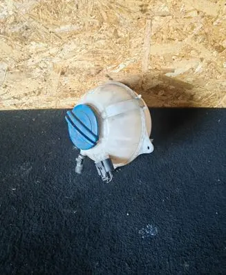Seat Ibiza IV (6J,6P) Coolant radiator 6Q0121407B
