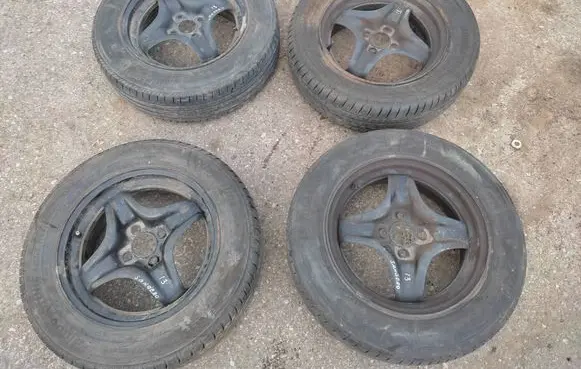 Dacia Sandero III R15 steel rim 403000419R