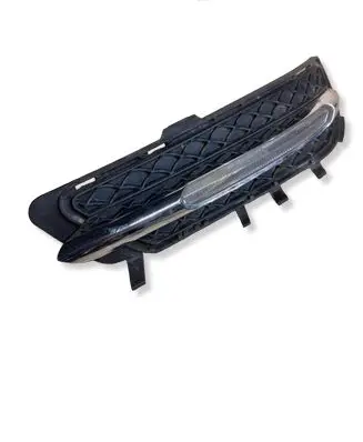 Mercedes-Benz E W212 Front fog light trim/grill A2128851623