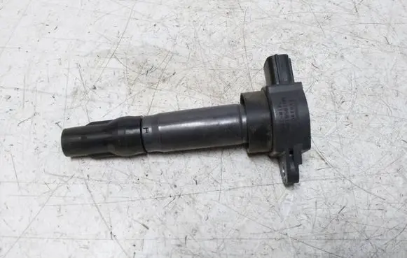 Mitsubishi Colt High voltage ignition coil MN195616 74181505