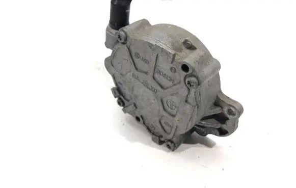 Volkswagen Tiguan Vacuum pump