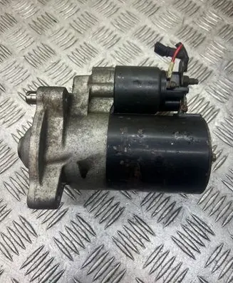 Citroen Xsara Picasso Starter motor 1005821815