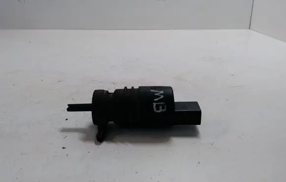 Mercedes-Benz C W202 Windscreen/windshield washer pump
