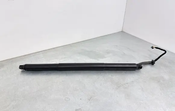 Volkswagen Touareg III Tailgate/trunk/boot lift motor 760827851C