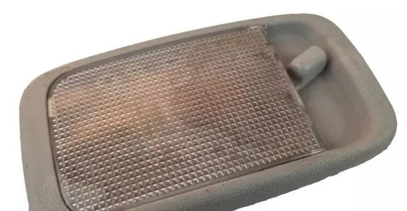 Toyota Avensis T220 Rear seat light 8124005030