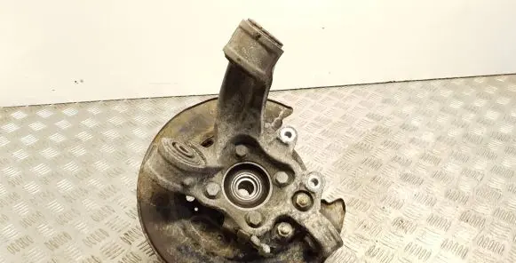 Honda CR-V Rear wheel hub