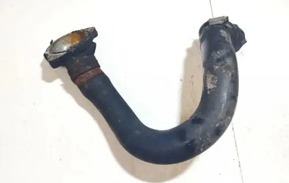 Honda CR-V Engine coolant pipe/hose