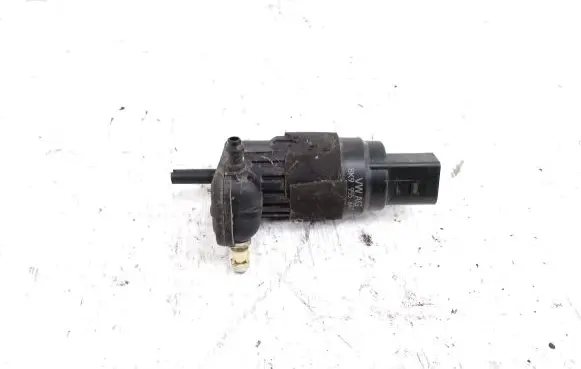 Audi Q5 SQ5 Windscreen/windshield washer pump 8K9955647