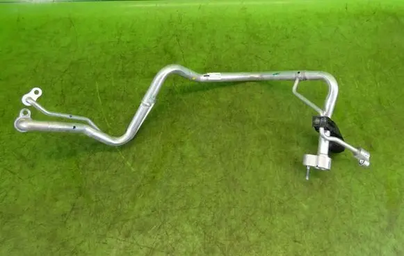 Infiniti Q30 Air conditioning (A/C) pipe/hose A2468302615