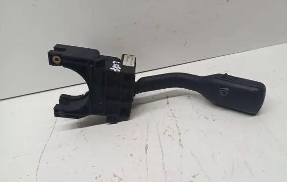 Audi A4 S4 B5 8D Indicator stalk 8D9953503E CZK0301203010