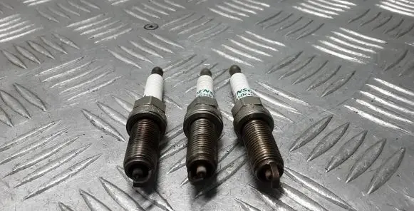 Toyota Yaris XP210 Spark plug FC16HRQ8