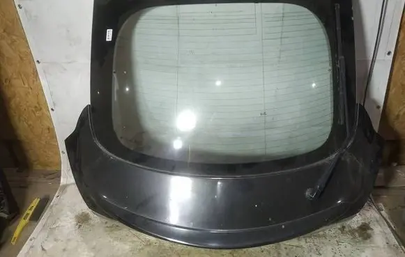 Opel Insignia A Tailgate/trunk/boot lid JUODAS