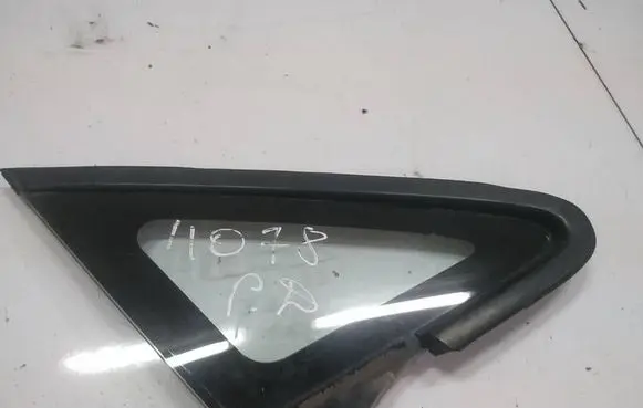 Honda Jazz Front triangle window/glass AS2