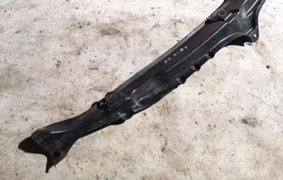 Honda Jazz Fender mounting bracket