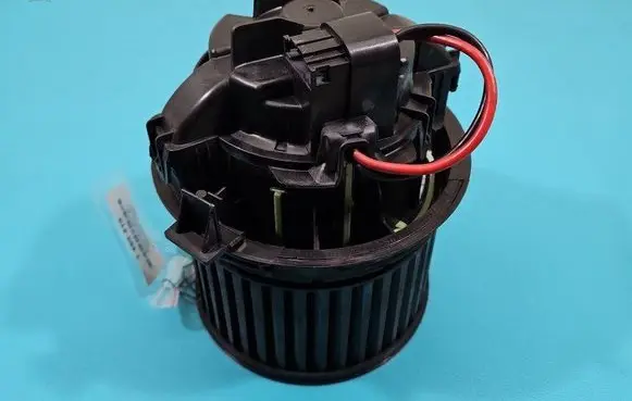 Heater fan/blower
