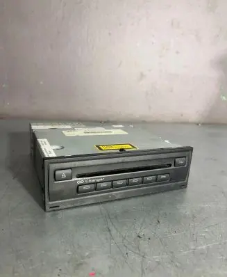 CD/DVD changer