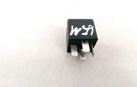 Ford Mondeo Mk III Other relay 2S7T14B192AA V23136B1X66