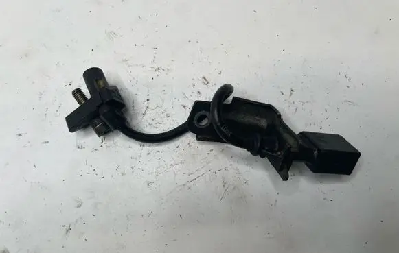 BMW 5 E60 E61 Crankshaft position sensor 0281002477