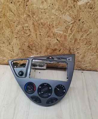 Ford Focus Climate control unit 98AB18C419 98ABA046A04 98AG13A350AD
