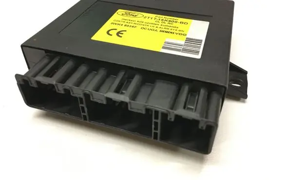 Ford Focus Door central lock control unit/module 2T1T15K600BD 5WK48036F