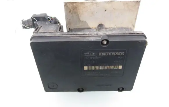 Volvo S60 ABS Pump P30793444 30793445