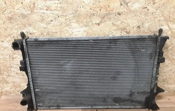 Renault Laguna II Coolant radiator 8200008765