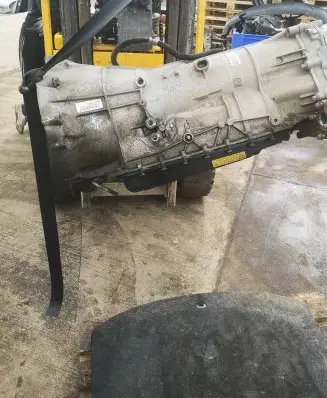 BMW X1 E84 Automatic gearbox 7590123 ZFS241021 1071301272