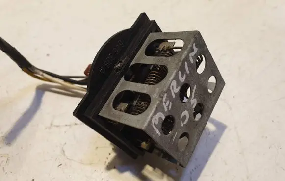 Citroen Berlingo Heater blower motor/fan resistor 848309A