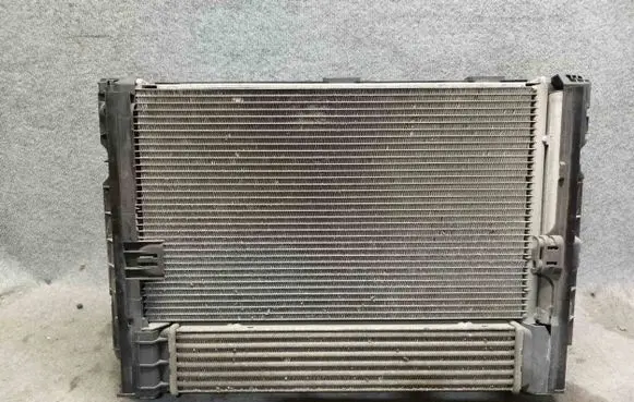 BMW 1 E81 E87 Radiator set 7561711 75617119 1137328144