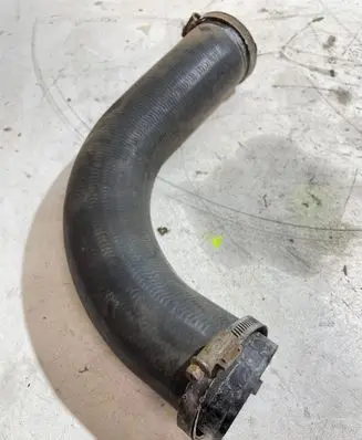 Volvo C30 Intercooler hose/pipe