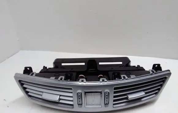 Mercedes-Benz S W221 Dash center air vent grill A2218300954